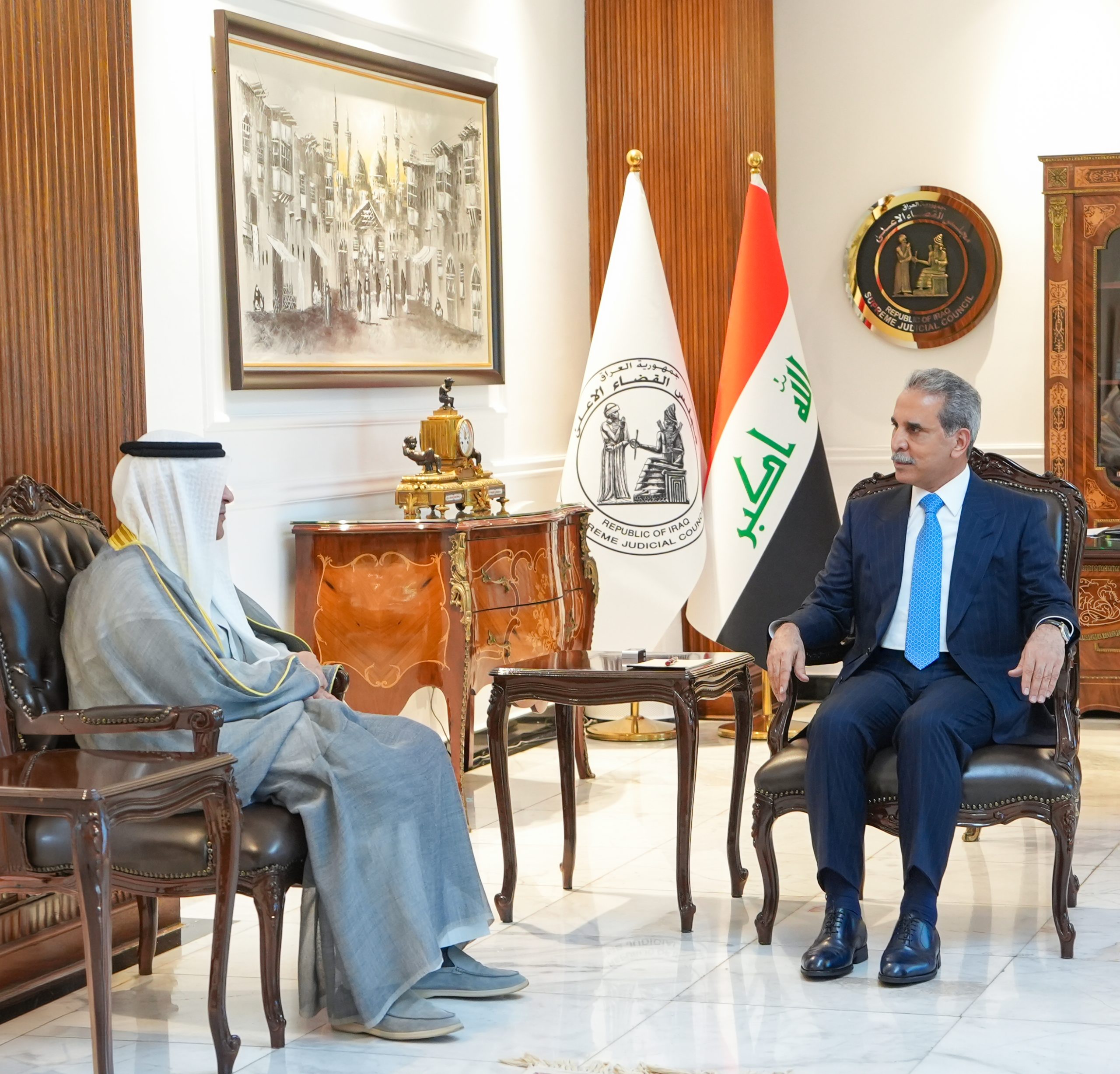 رئيس مجلس القضاء الأعلى يبحث مع الأمين العام لمجلس التعاون الخليجي تعزيز التعاون القضائي