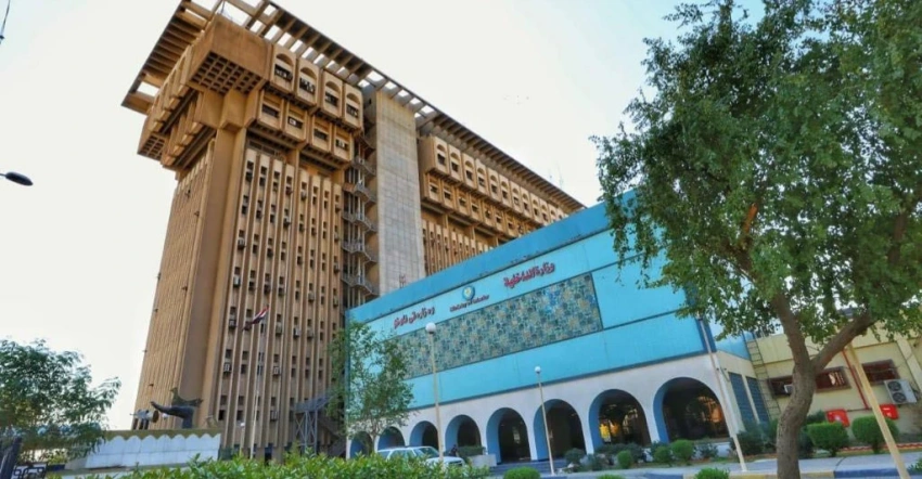 الداخلية تحيل لواء إلى القضاء بتهمة تسريب وثائق سرية