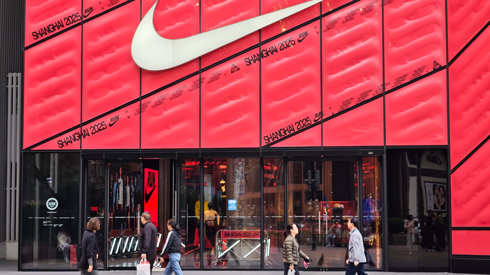 Nike to cut off thousands of online distributors in China, restructure digital footprint