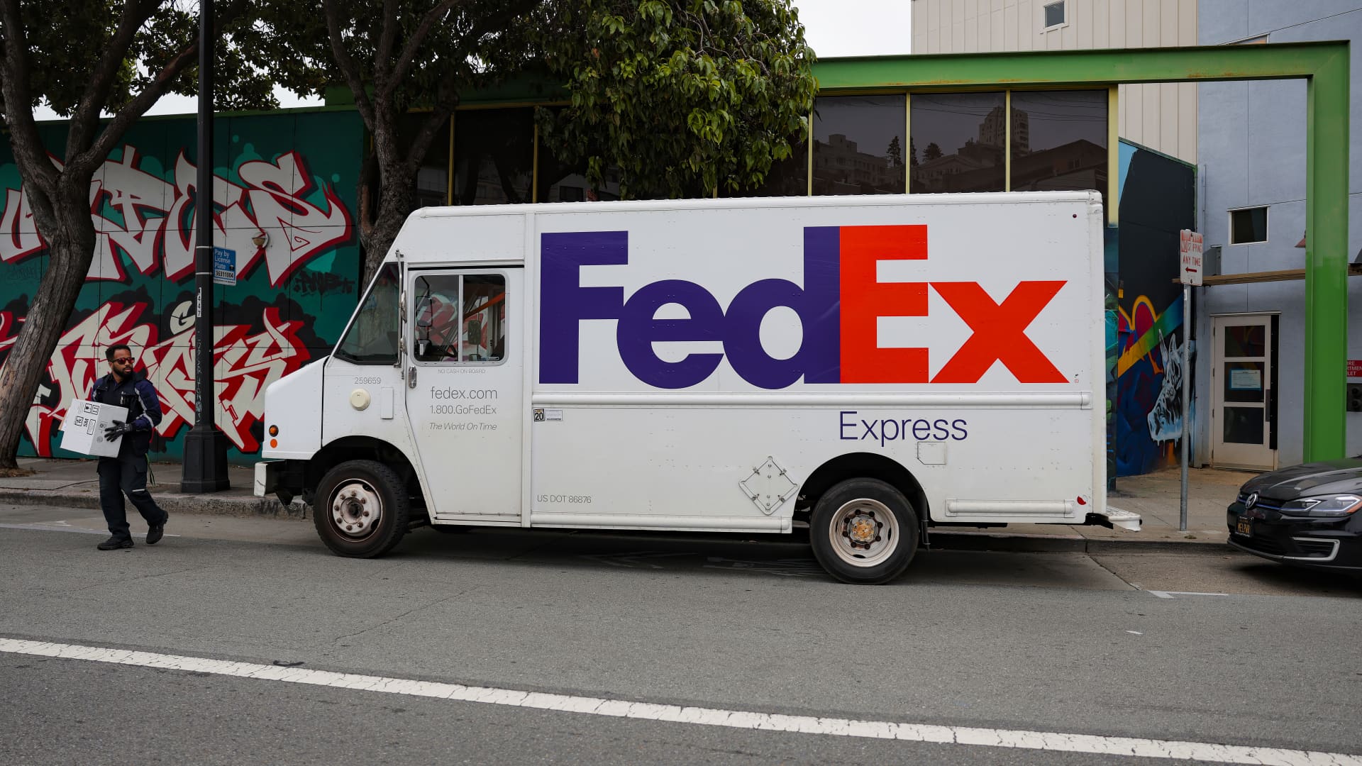 Logistics giants are racing to keep up with healthcare boom as GLP-1s highlight need for cold storage