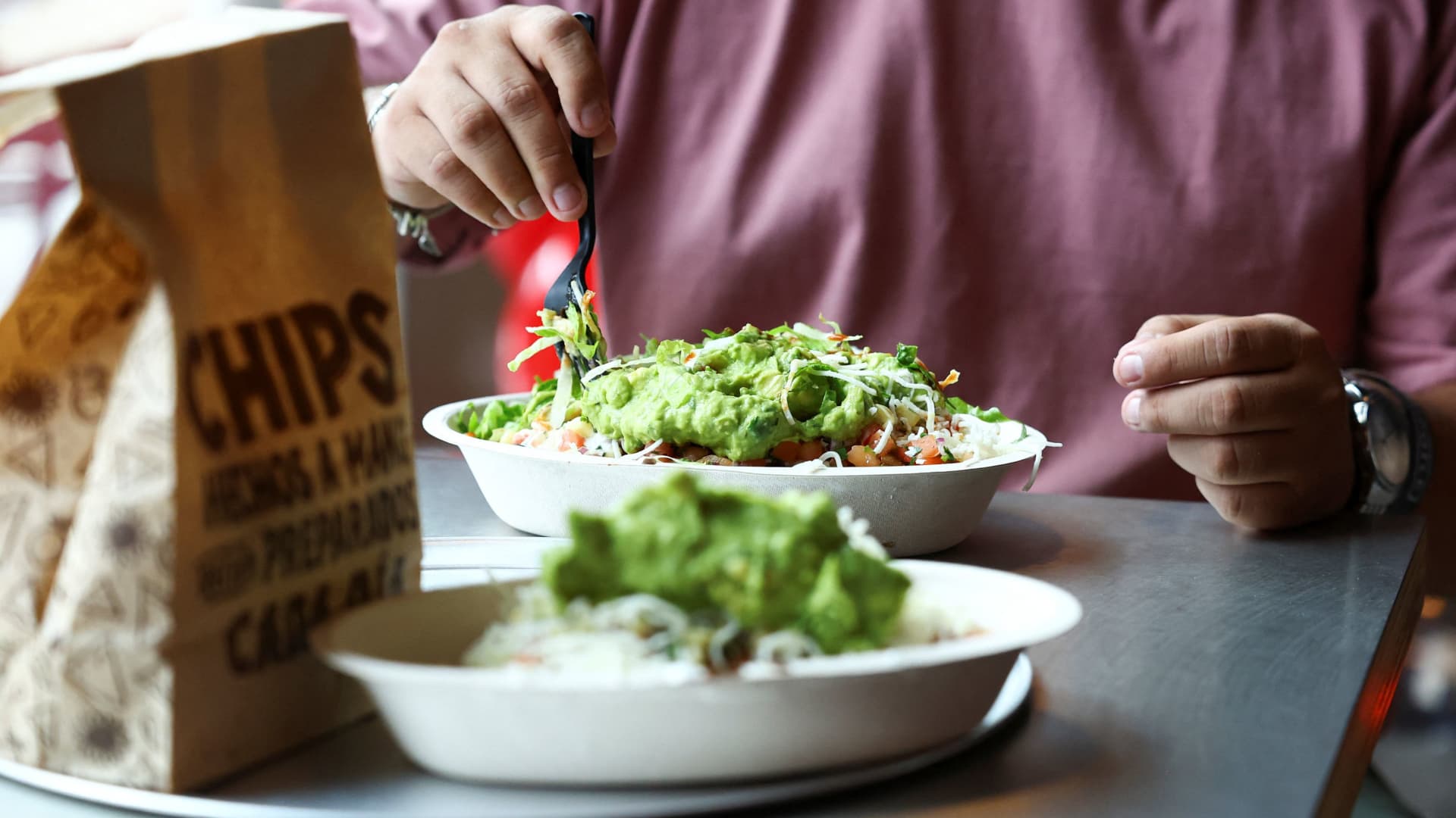 Chipotle Mexican Grill is about to report earnings. Here's what to expect