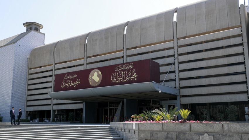 البرلمان يتحرك لتشريع دعم الأطباء وتعديل قانون اتحاد الحقوقيين العراقيين