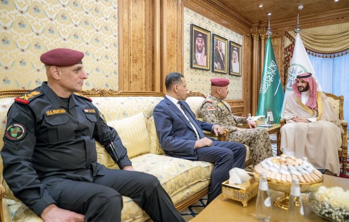 برئاسة الشمري.. وزير الدفاع السعودي يلتقي وفد العراق الأمني ويؤكد دعم المملكة للعراق