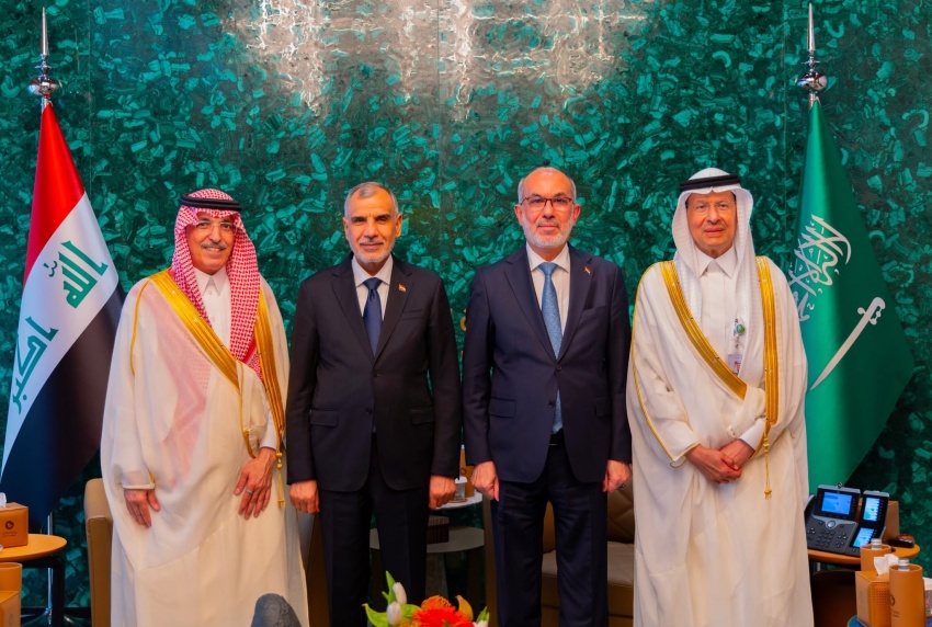 العراق والسعودية يبحثان الاستثمار في الغاز والكهرباء