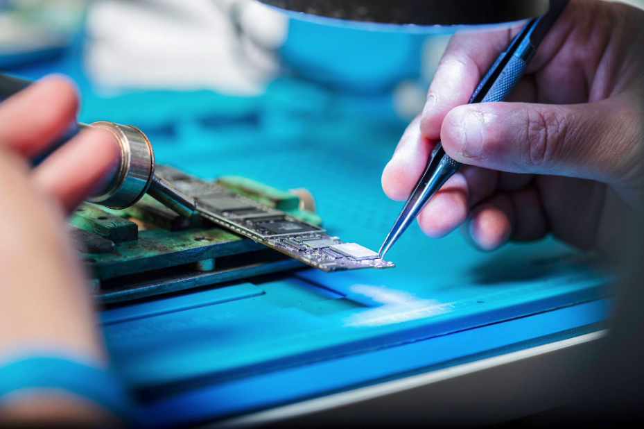 5 Simple Ways to Keep Your Best Techs