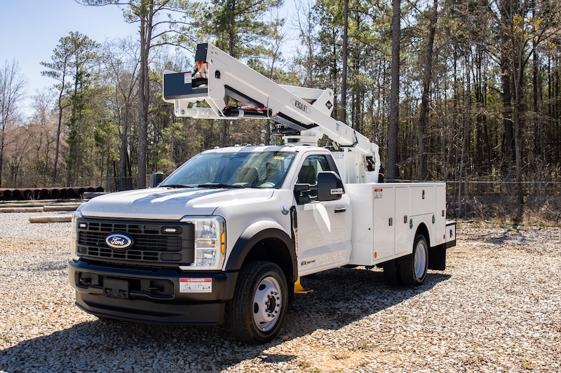 Signs Your Business Has Outgrown its Current Work Vehicle