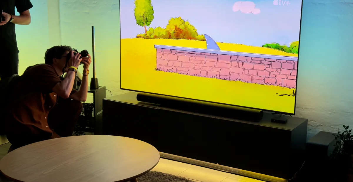 Philips Hue adds more affordable options for syncing smart lights with your TV