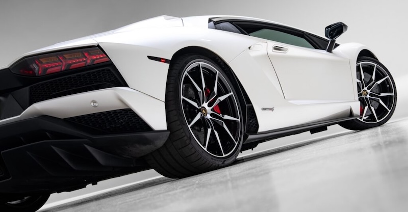 What Separates a Sports Car From a True Supercar in Practice