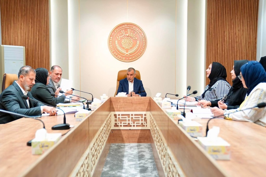 وزير المالية يوجه بتكثيف الجهود لإكمال مشروع موازنة البرامج والأداء