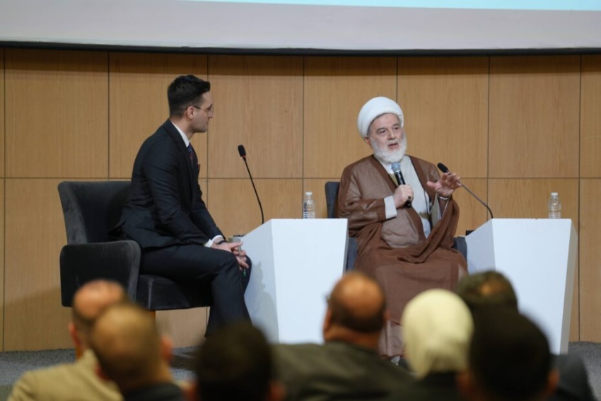 همام حمودي: الحكم في العراق ليس شيعيا والنظام الديمقراطي "باقٍ باق"