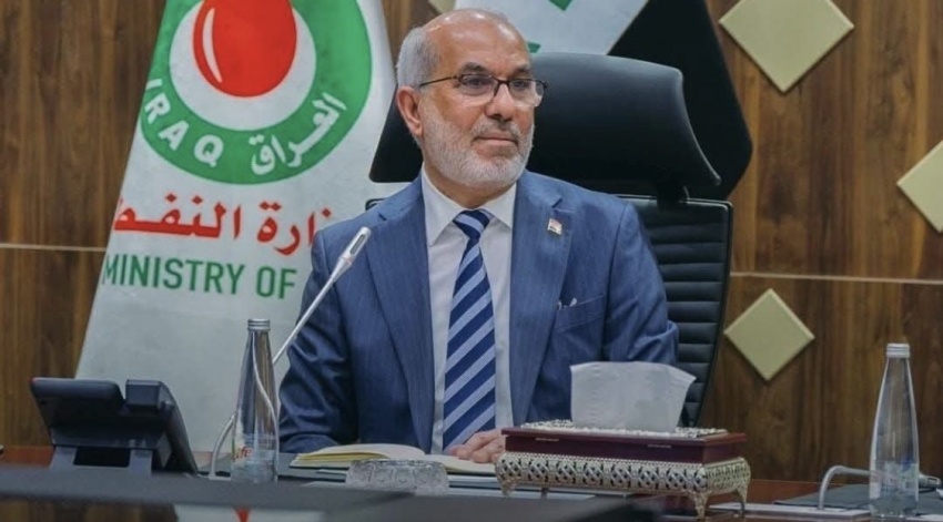 وزير النفط يترأس خلية الأزمة ويوجه بزيادة الصادرات وتعزيز إمدادات الوقود
