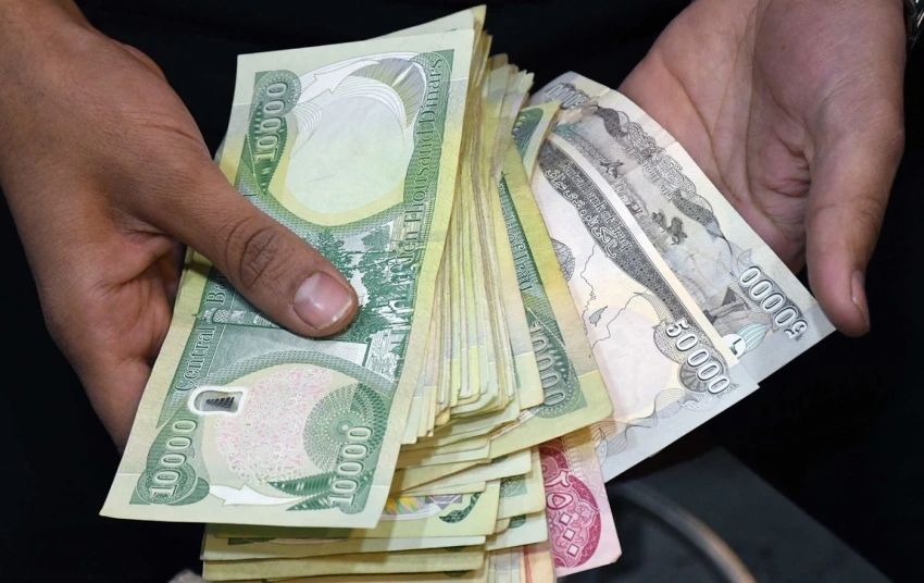 العمل تطلق رواتب متقاعدي العمال المضمونين لشهر تشرين الأول