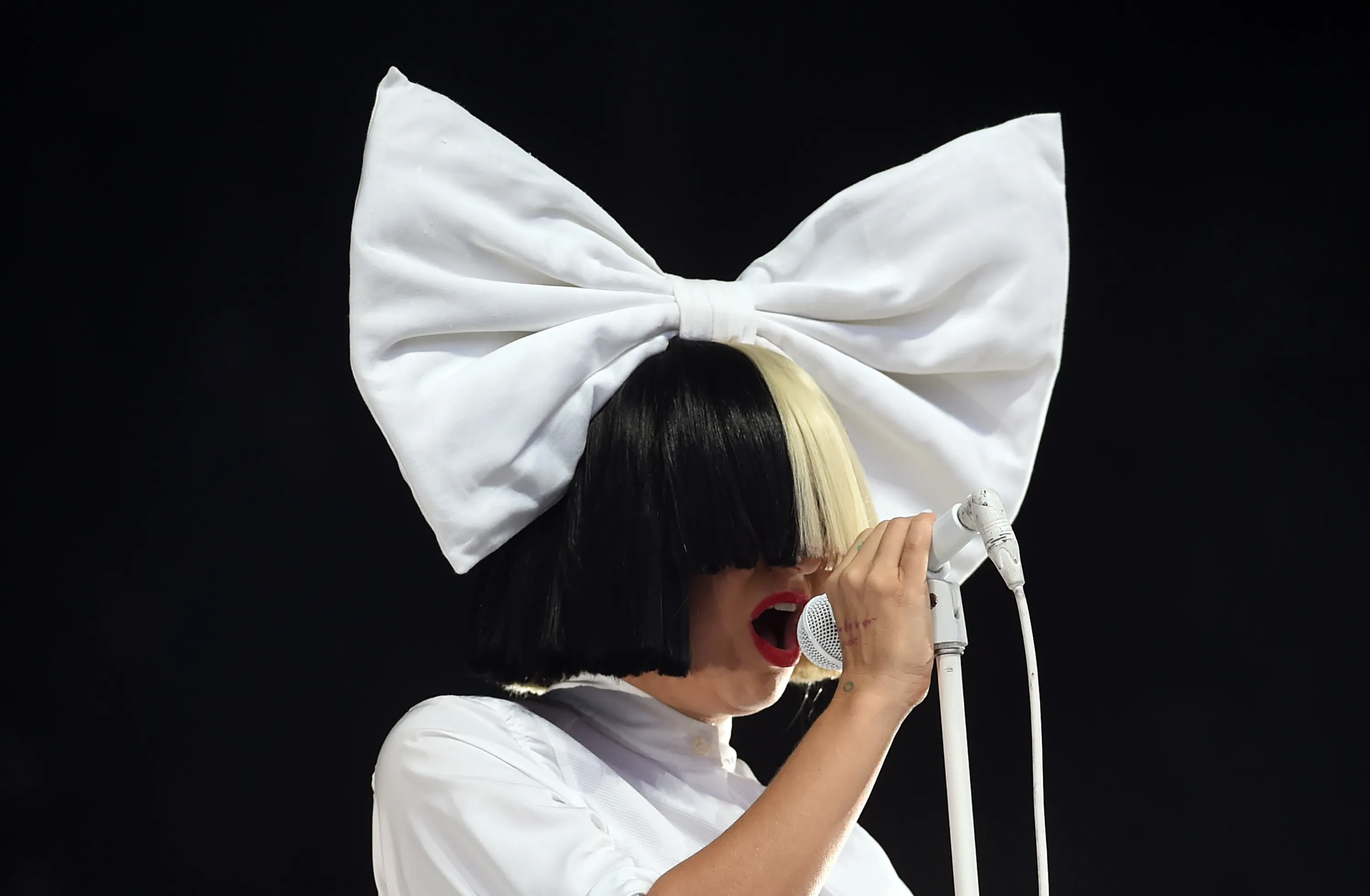 Sia Sells 50% of Music Catalog to Pophouse in $180 Million Partnership Deal
