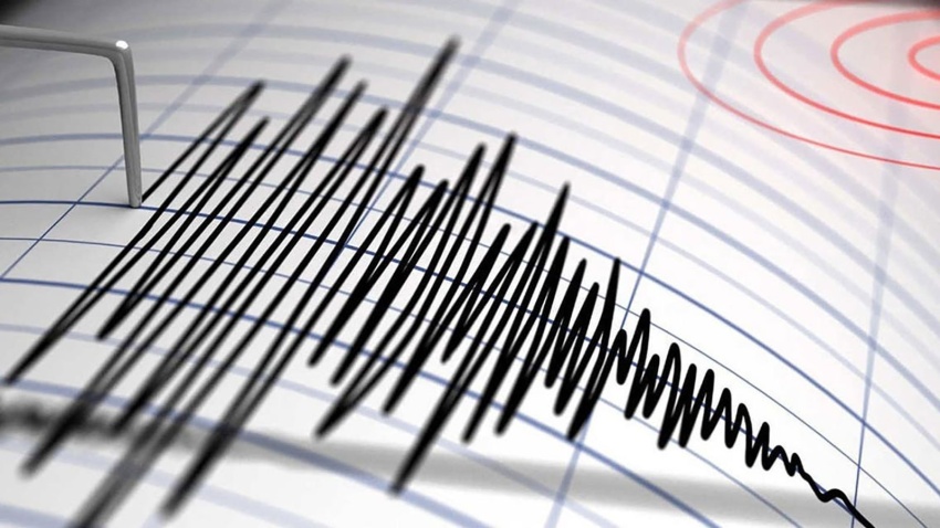 زلزال بقوة 4.8 درجات يضرب جنوب محافظة فارس الإيرانية