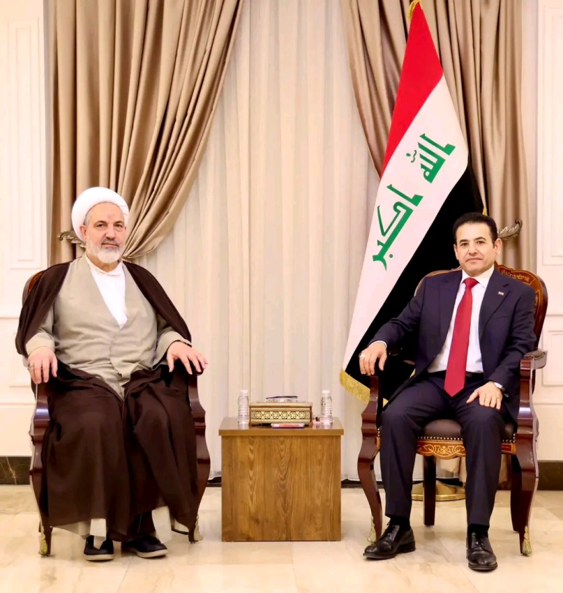 الأعرجي والشيخ الخطيب يبحثان تعزيز الخطاب الديني المعتدل لمواجهة التحديات