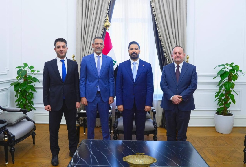 الزيدي يؤكد حرص الحكومة على توفير كل الإمكانات لنجاح مشاركة المنتخب الوطني في المونديال